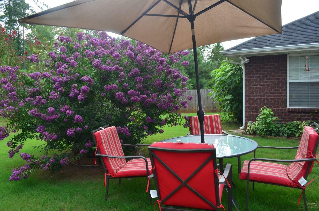 Villa Rockett! Your Sweet Home Away From Home! Huntsville Eksteriør bilde